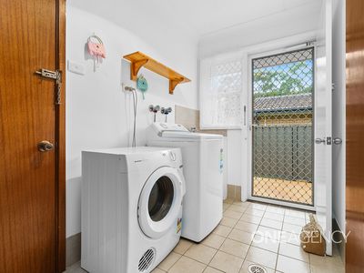 2 / 2 Brodie Close, Bomaderry