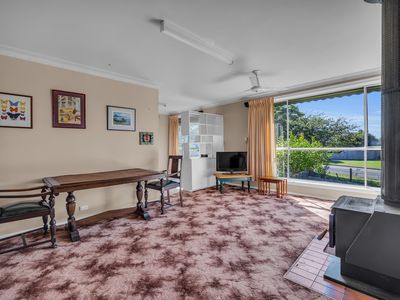 75 Mirrabooka Road, Mallacoota