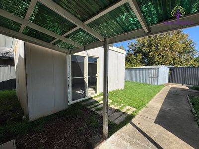 13 Hayden Crescent, Albion