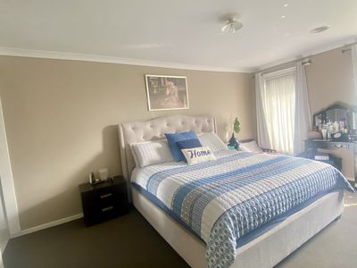 10 Simonson Way, Williams Landing