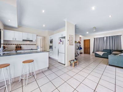 9 / 7 Erromango Drive, Jubilee Pocket