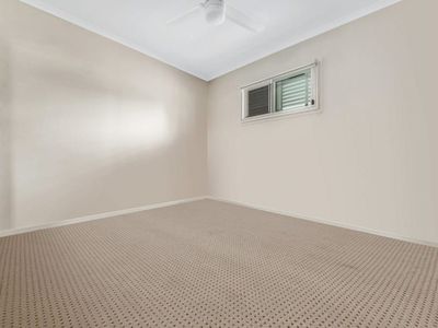 16 / 1 Collin lane, Kin Kora
