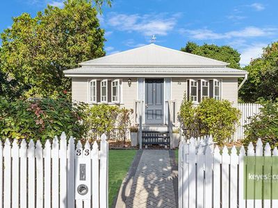 33 Estate Street, West End