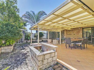 38 Wendron Street, Rochedale South