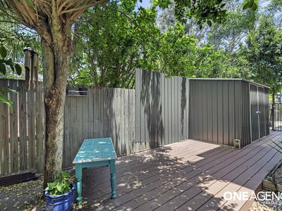 1 / 19 King Street, Urangan