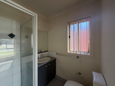 9 Swallow Street, Werribee