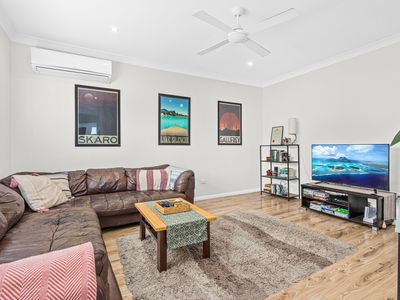 5 Peterborough Avenue, Lake Illawarra