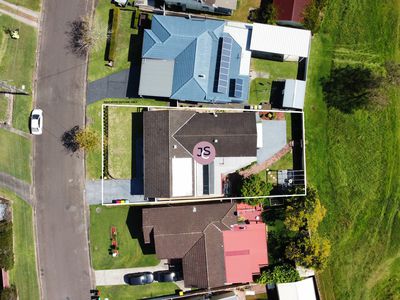 25 Granada Avenue, Macquarie Hills
