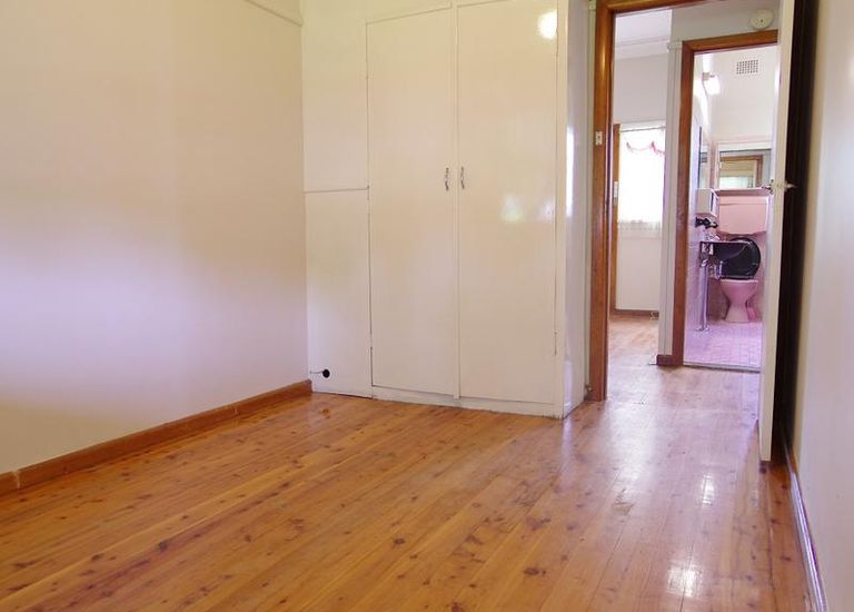 101 Arab Road, Padstow