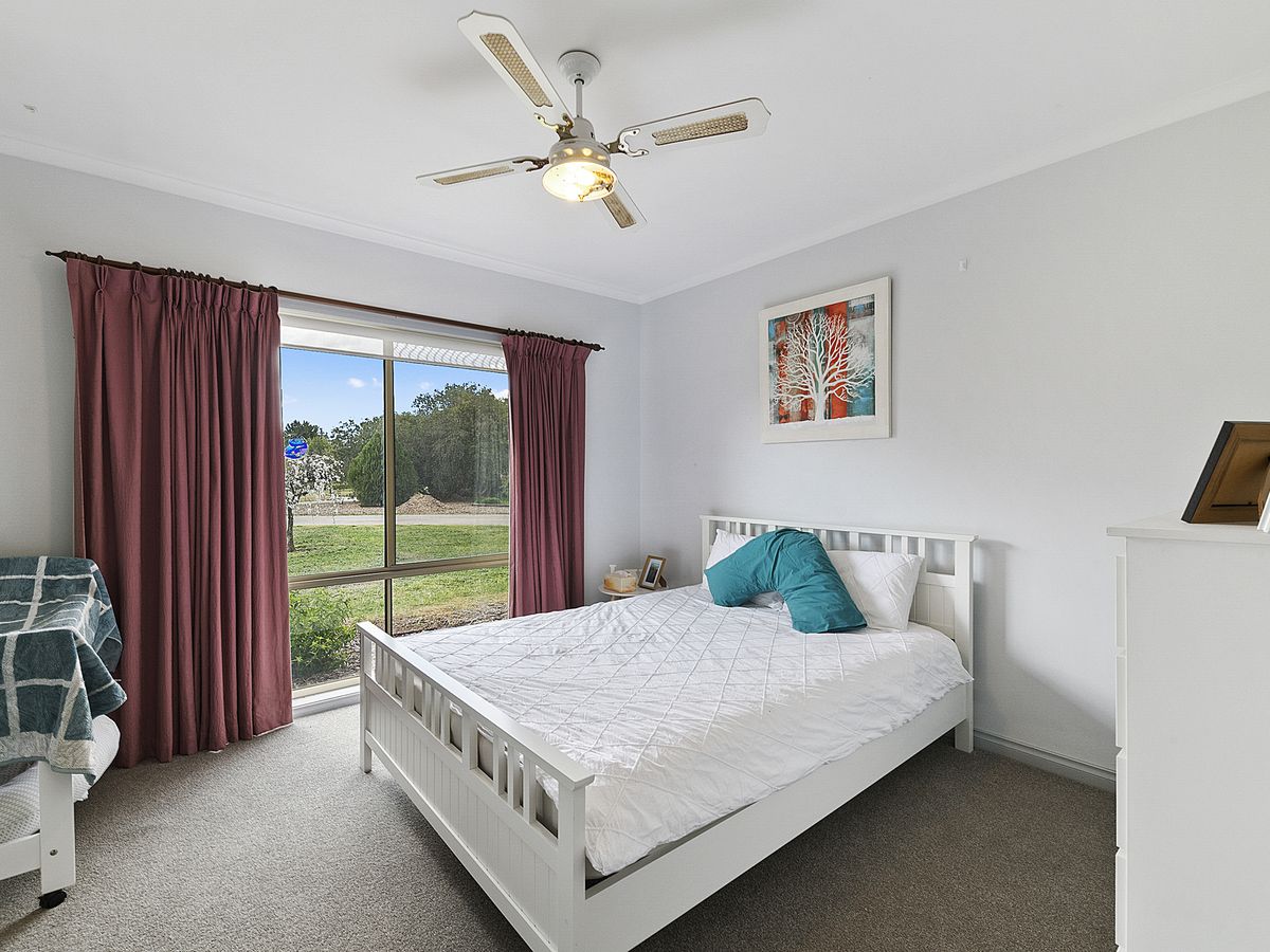 26 Noarana Drive, Benalla