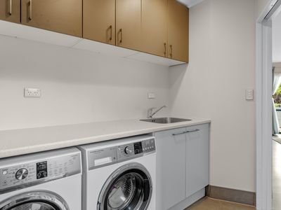 140 Chelsea View Drive, Chatswood