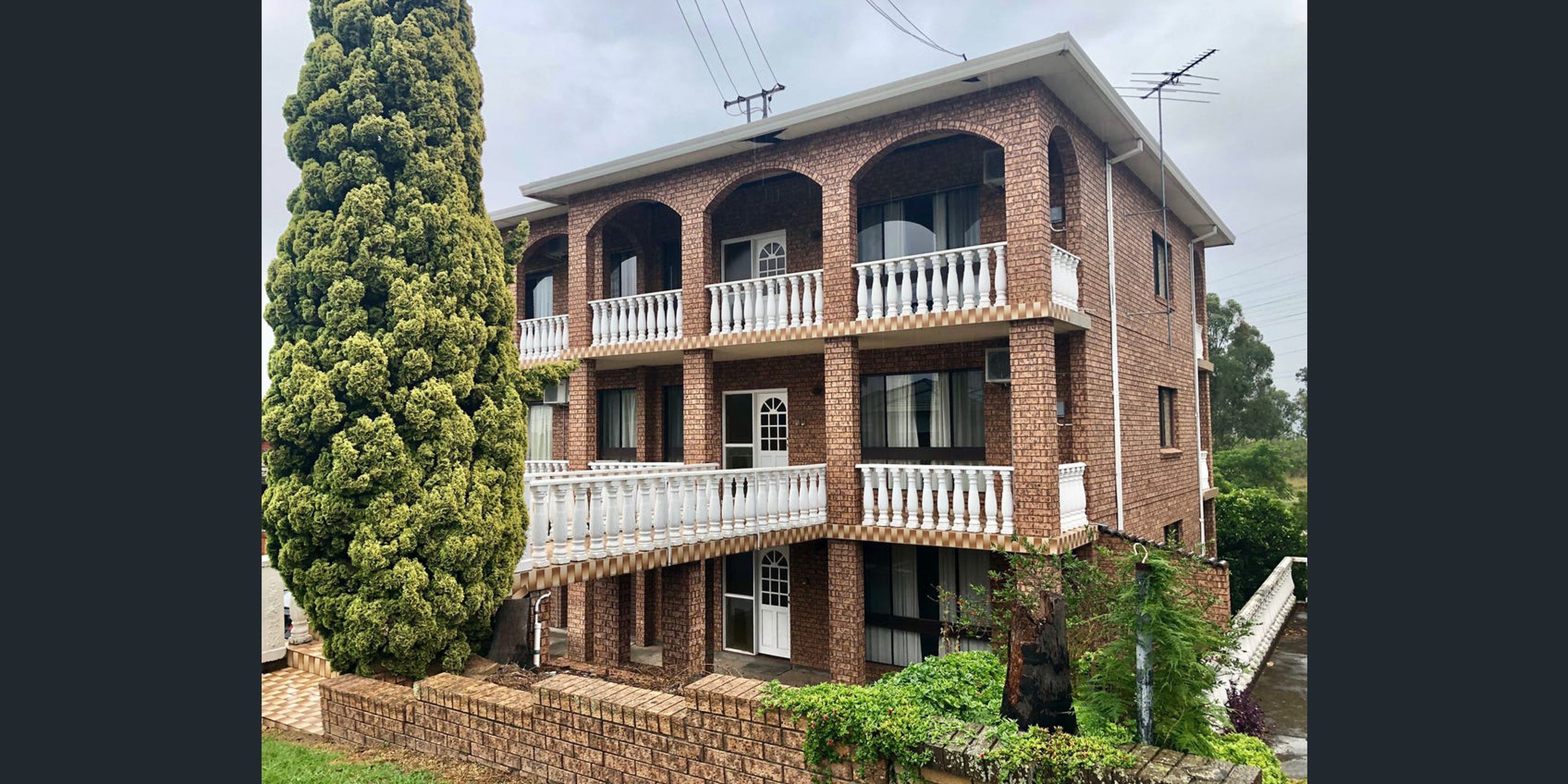 27 Hillcrest Avenue, PENRITH