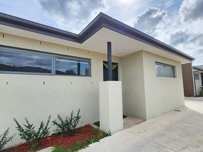 2 / 29 Cassowary Avenue, Werribee