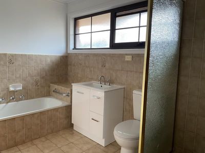 10/66 Duncans Road, Werribee