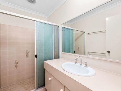 3 Querrin Avenue, Willetton