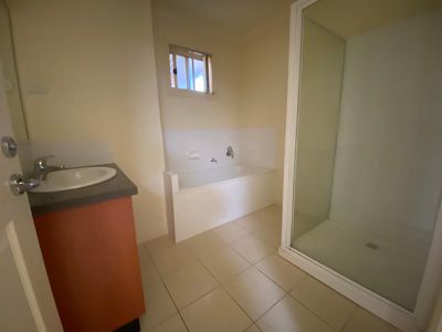 2 / 32 Myrtle Grove, North Shore