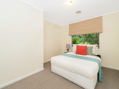 2 De Garis Place, Scullin