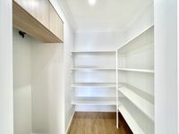 37 Redcomb Drive, Park Ridge