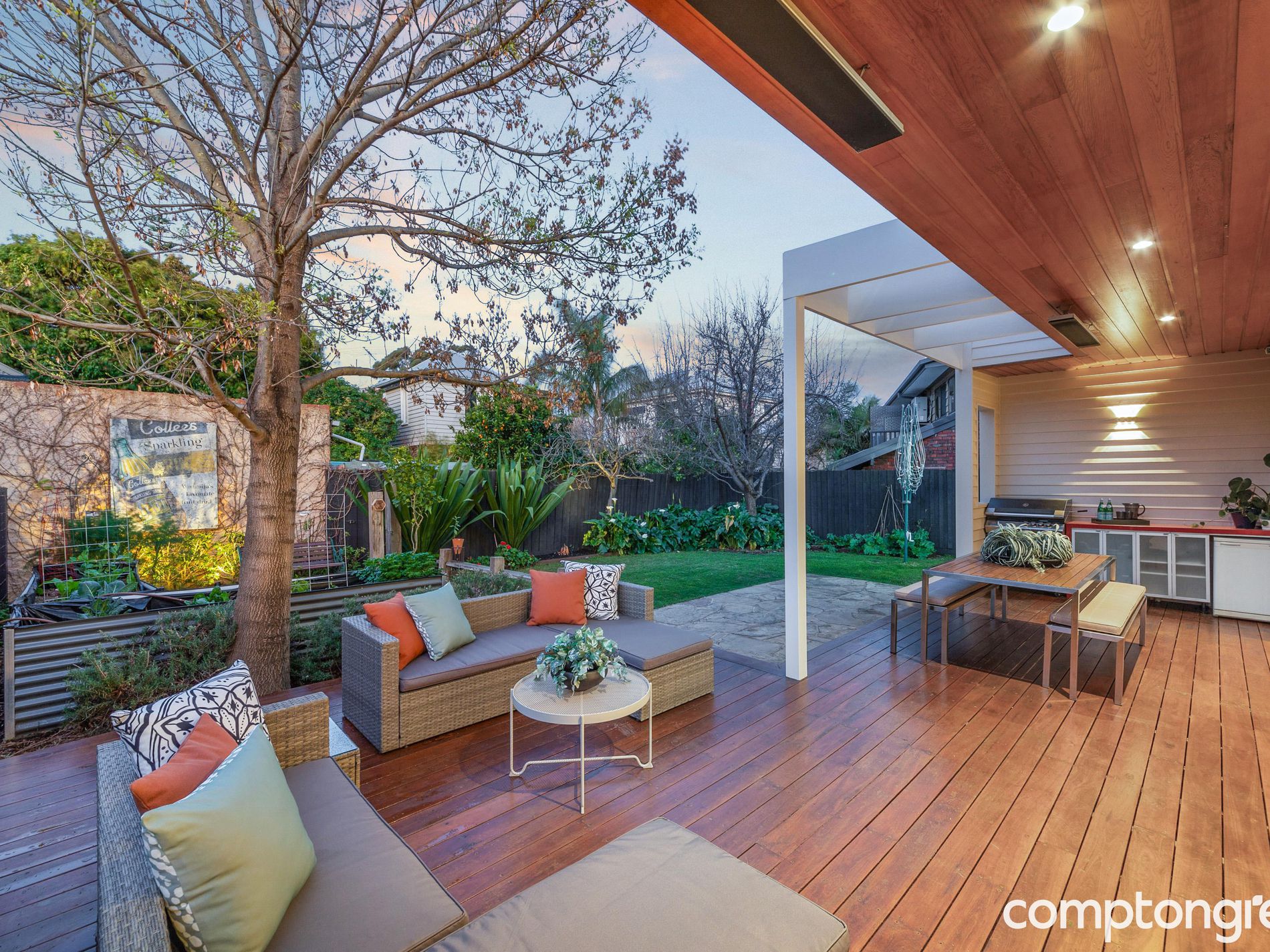 44 Railway Place, Williamstown