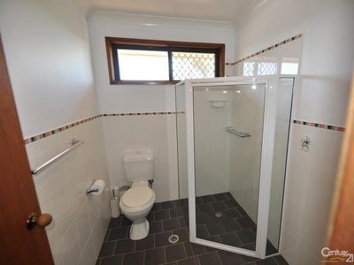 8L Pine Hill Drive, Dubbo