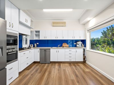 53 Stanleigh Crescent, West Wollongong