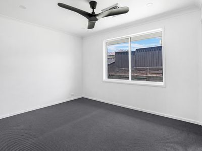 33 Birch Drive, Hamlyn Terrace