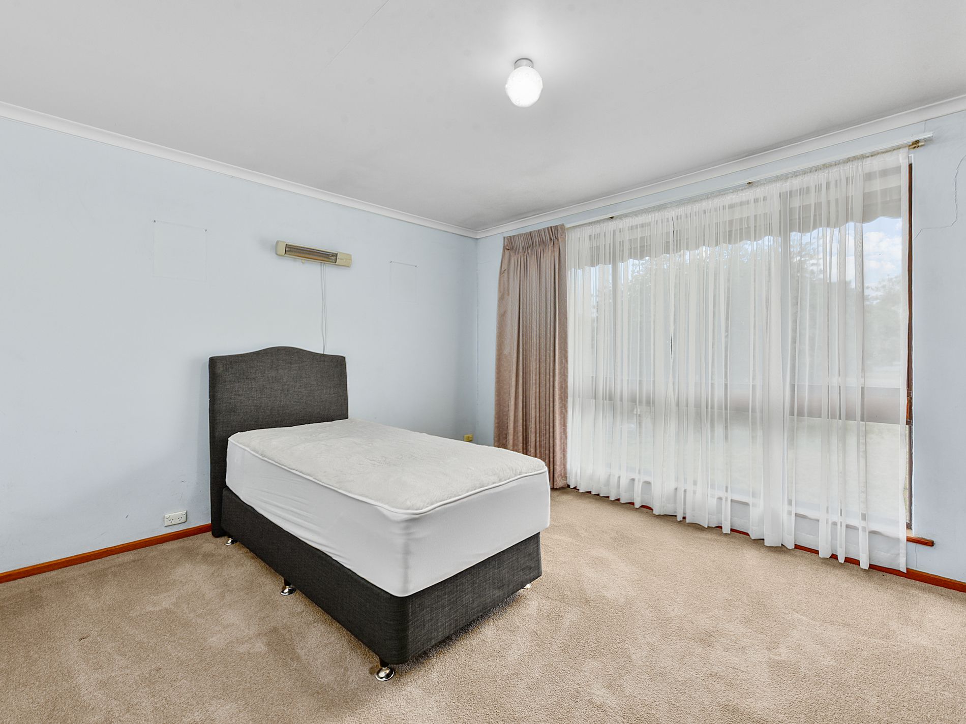 19 Eighth Street , Millicent