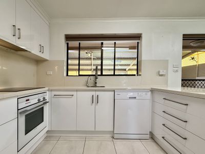 11 Adelaide Road, Millicent