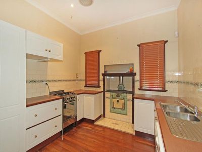 94 Killarney Street, Hannans