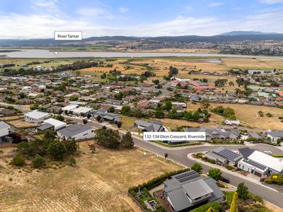 132 Dion Crescent, Riverside