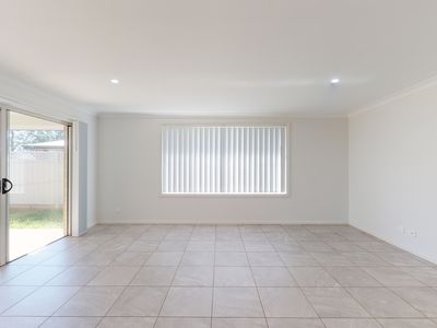 59 Champagne Drive, Dubbo