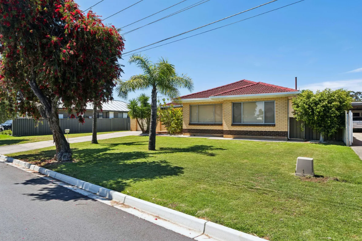 4 Spenfeld Court, Valley View