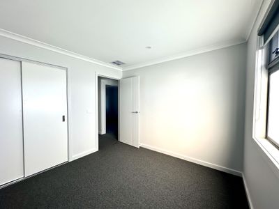 7 Pedirka Road, Truganina