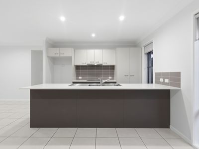 4 Carron Court, Brassall