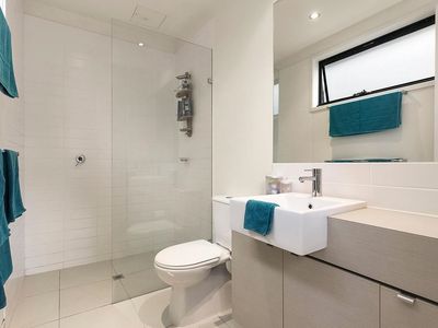 31 Hillsdale Avenue, Maribyrnong