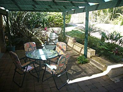 4 Wooraka Street, Rochedale South