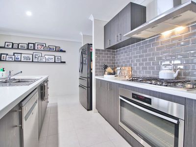 146 Clyde Avenue , Baldivis