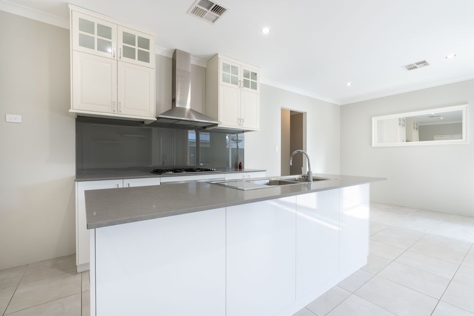 138 Woolcoot Rd, Wellard