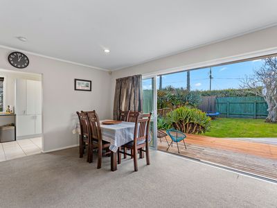 1/296 Wairau Road, Glenfield