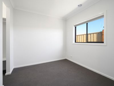 22 Cushion Way, Tarneit