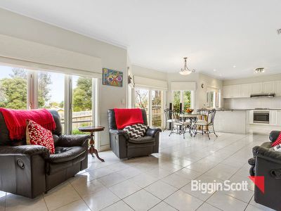 Unit 4 / 50 St Clems Road, Doncaster East