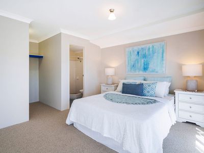 16 Wundu Entrance, South Guildford