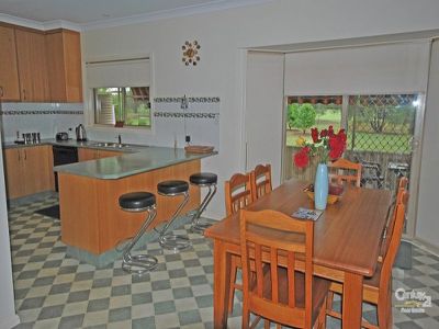 13 Lakeland Drive, Dubbo