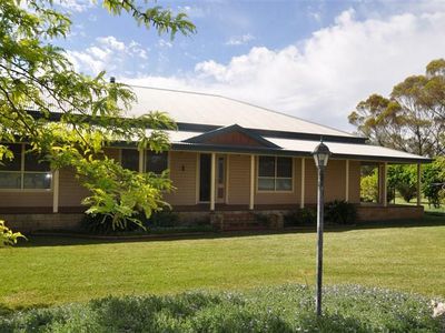 221 Sandhills Rd, Forbes