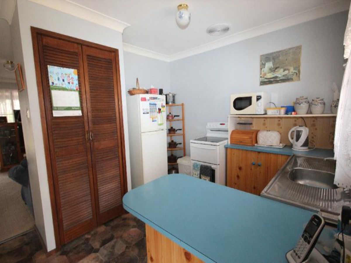 28 Fairlands Rd, Mallabula, Mallabula - Thumbnail 4