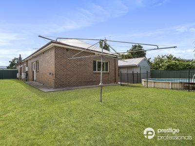 12 Moorebank Avenue, Moorebank