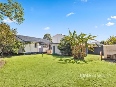 4 Bangaroo Avenue, Dapto