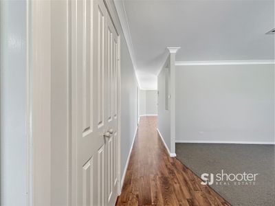 7 Cypress Point Drive, Dubbo