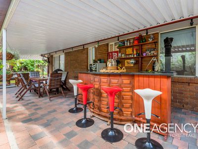 8 Teasel Crescent, Forest Lake