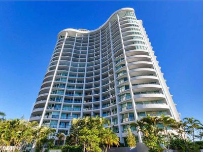 33 / 3 TEDDER AVENUE, Main Beach